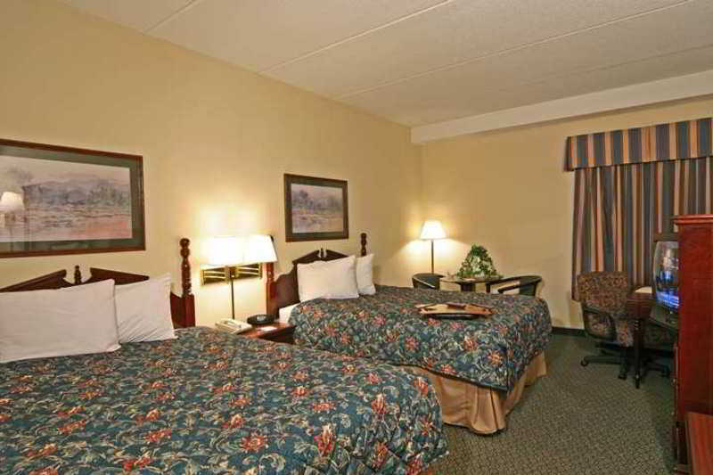 Hampton Inn & Suites Pigeon Forge On The Parkway Номер фото
