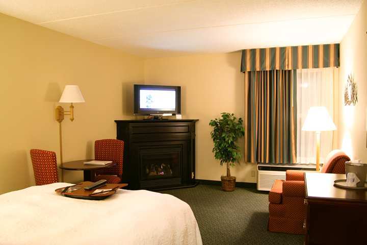 Hampton Inn & Suites Pigeon Forge On The Parkway Номер фото