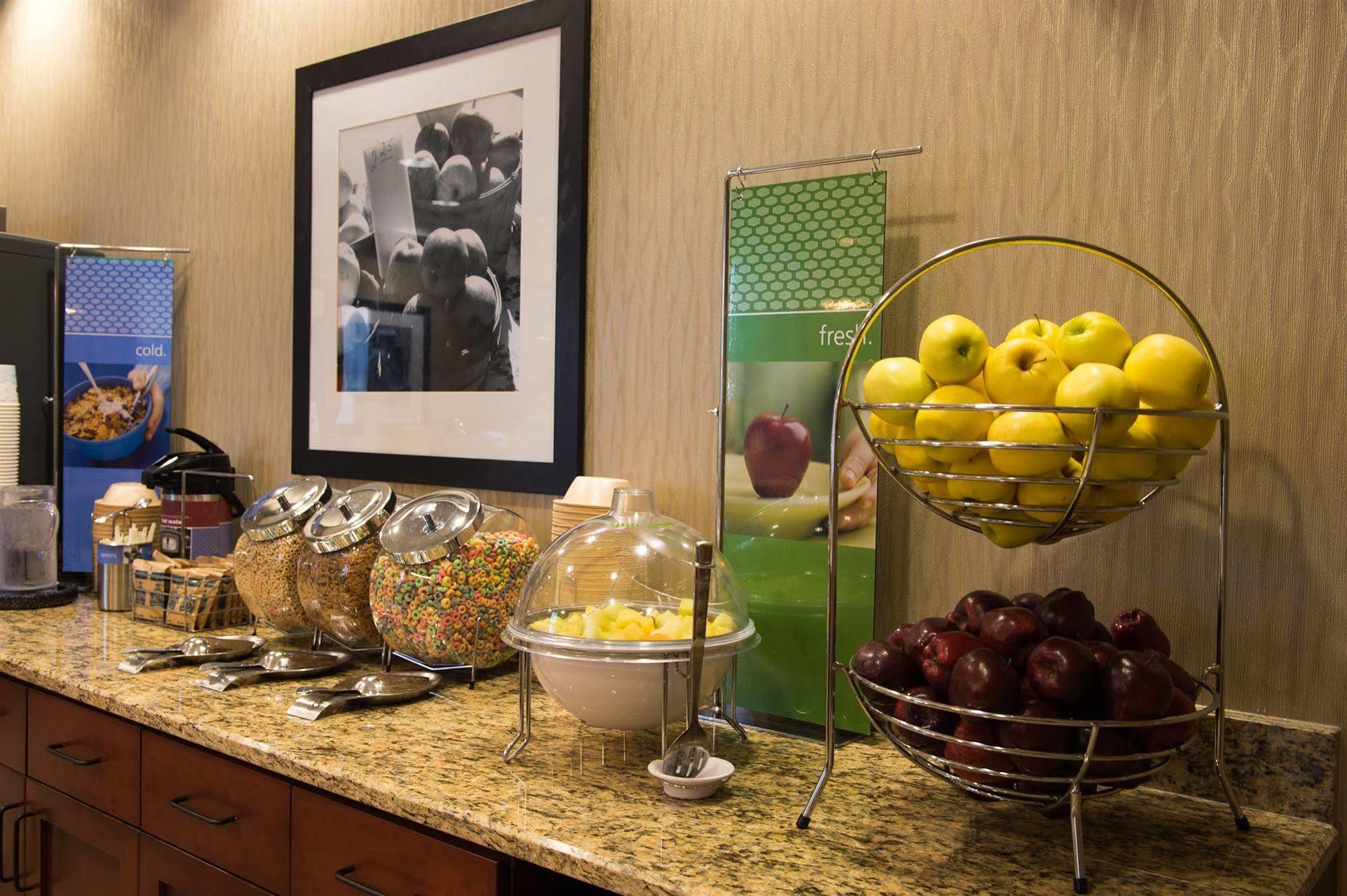 Hampton Inn & Suites Pigeon Forge On The Parkway Экстерьер фото
